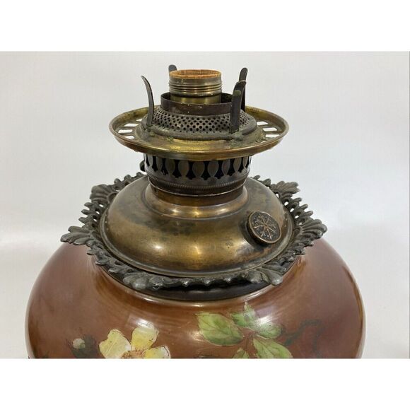 Gone With The Wind Parlor Lamp cottagecore Handpainted Dogwood Glass Electric - Picture 5 of 16